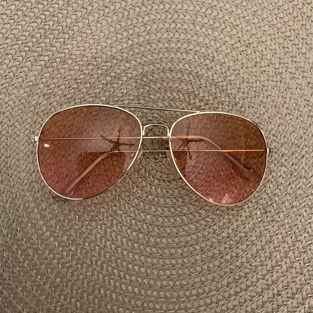 Pink fashion sunglasses
